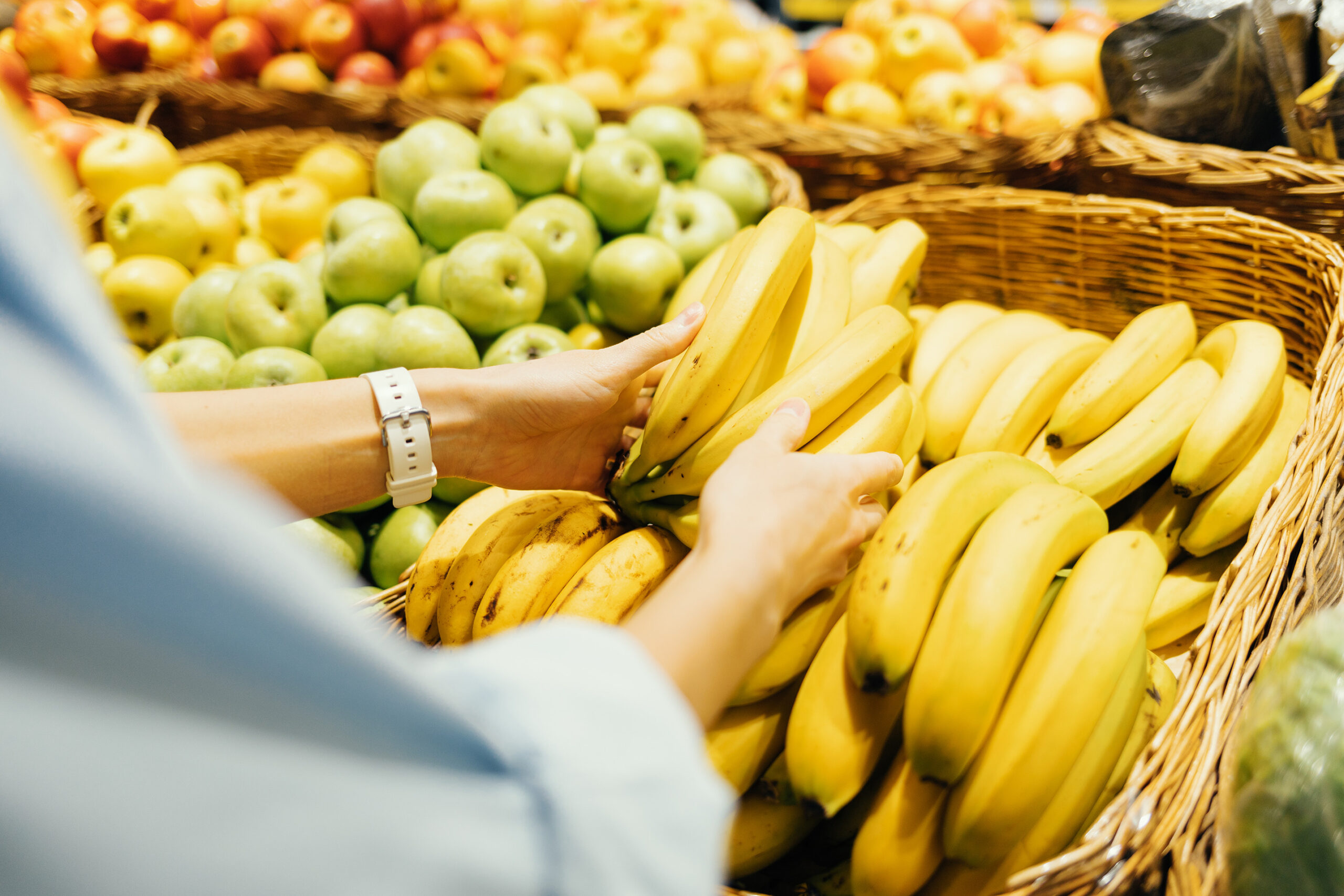 Banaan in supermarkt
